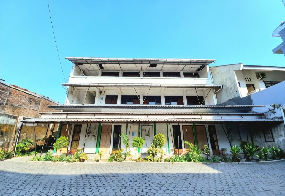hotel overview picture
