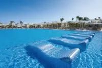 Hotel Riu Karamboa - All Inclusive - Adults Only - Kolam Renang