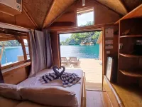 Paolyn Floating House Restaurant