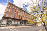Historic Plaza Hotel Hotels in Las Vegas