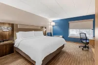 Holiday Inn Express Chicago-Downers Grove Hotels in Downers Grove