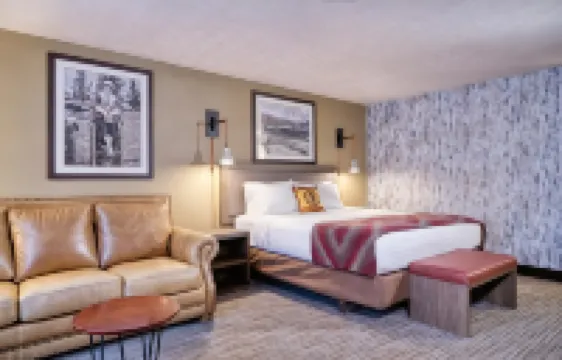 Yellowstone Park Hotel