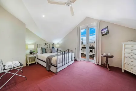 Fremantle Port Mill Bed & Breakfast - Unique Accommodation
