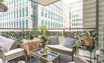 Idyllic Covent Garden Flat