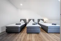 Artdesign - Box Spring - Netflix - Zwischen MA und HD - Netflix - 8 Personen Hotels in Hockenheim