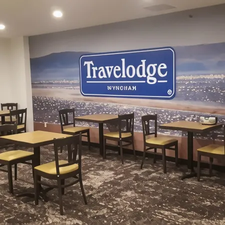 Travelodge by Wyndham Alma