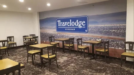 Travelodge by Wyndham Alma
