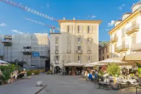 Linda Apartment 3 in Como