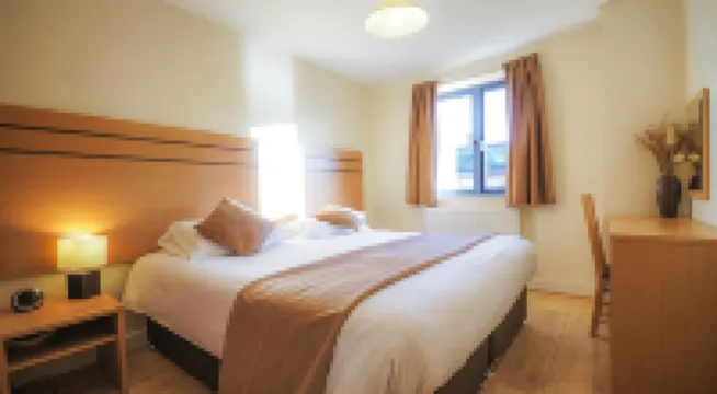 康普頓法院酒店