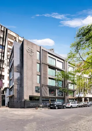 Hotel Casa Fortuna Отели рядом с достопримечательностью «Сейнт Джон Черч»