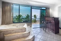 Paradise Jaco Beach Front - Hot Tub