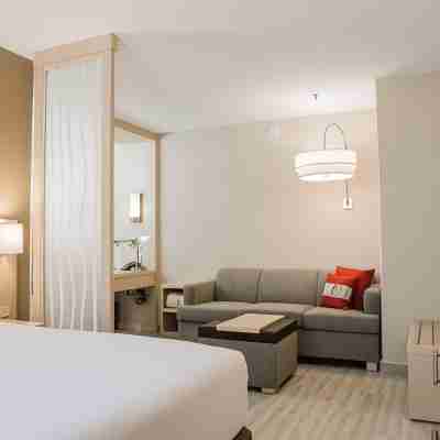 Hyatt Place Managua Rooms