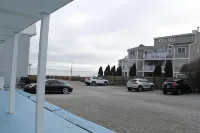 The Atlantic House - parking