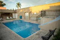 Hotel San Martin - Pools
