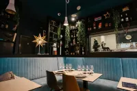 Hotel Blue Отели в г. Загреб