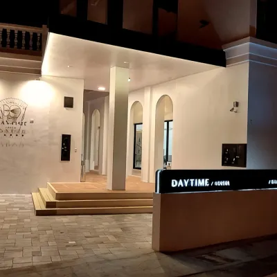 Daytime フォングエイドン周辺のホテル