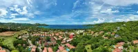 Seaside Solace - 2 Bedrooms 500 Meters To Beach