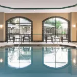 إمباسي سويتس باي هيلتون هيوستن بالقرب من ذا جاليريا فنادق في بيلاير