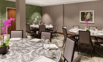 Embassy Suites by Hilton Tysons Corner
