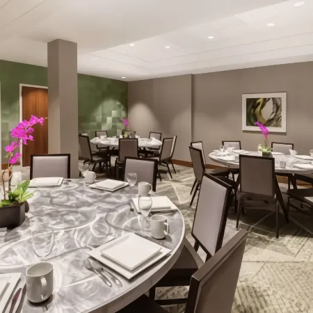 Embassy Suites by Hilton Tysons Corner