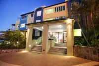 Caloundra Central Apartment Hotel Official Hotels in Birtinya