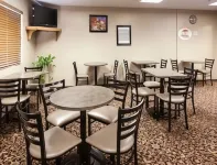 Super 8 by Wyndham Manhattan KS - Frühstück