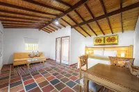 Hotel Zocalo Campestre - Mountain View