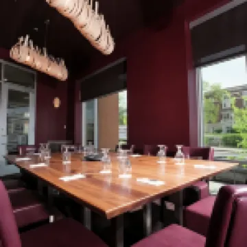 The Broadway Columbia - a DoubleTree by Hilton Hotels in Boone County