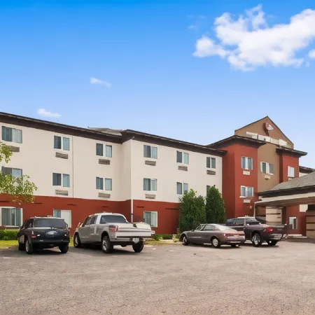 Best Western Plus Sparta Trail Lodge