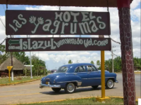 Las Yagrumas