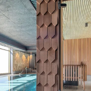 Quality Hotel The Box