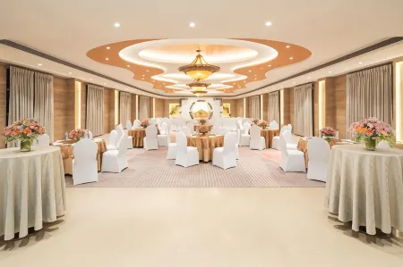 Nidhivan Sarovar Portico Vrindavan