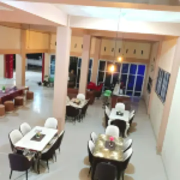 Kopay Hotel and Resto 帕亞孔布酒店