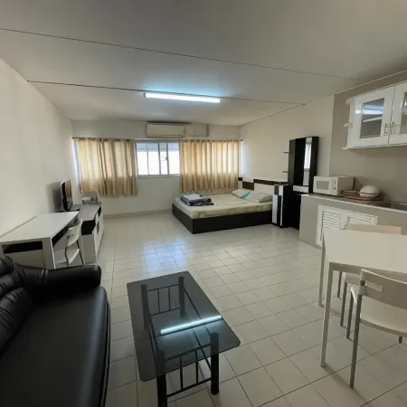 Muangthong Inn at Popupar Condo