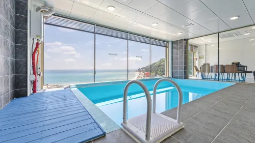 Yeongdeok Delight 107 Pool Villa - Boutique