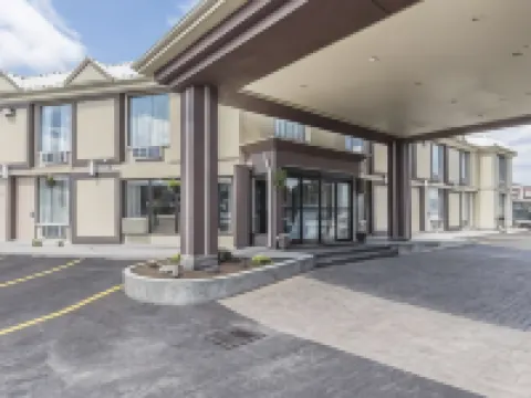 Econo Lodge Hotels in Orillia