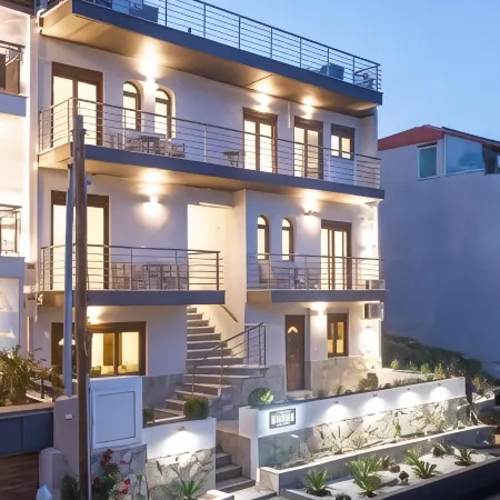 9 Luxury Rooms Hotels in Dimos Sithonia