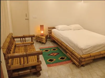 Bonsai Eco Village Отели в г. 