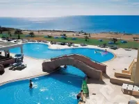 Piere Anne Beach Hotel - Private Pools