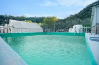 Cheongdo Shinnanda Aegyeon Glamping - Pools