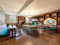 Kyriad Chambery Centre - Curial Hotels in Savoie