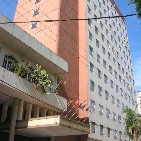Julio Cesar Hotel Отели в г. Посадас