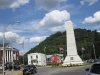 Country Farmhouse, Visit Family, Bristol Casino, Hiking/Biking, Relocating Here