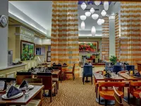 Hilton Garden Inn Danbury - breakfast