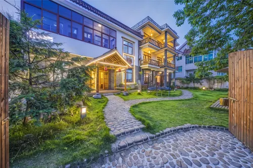 Mogan Mountain Style B and B - farm stay