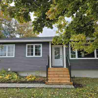 Family-friendly home on a quiet street close to everything Hotel Exterior