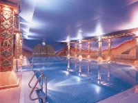 โรงแรม TLH Carlton และสปา - สถานที่พักผ่อนสันทนาการ TLH - ที่มีสระว่ายน้ำ