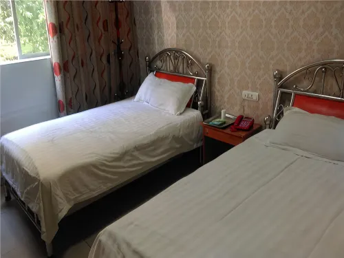 Yuechi Shunxin Hotel