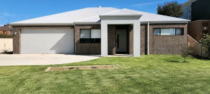 Down Town 1 Hoteles en Cobram
