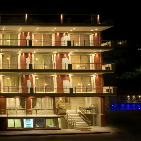 9 Queens Spa Hotel